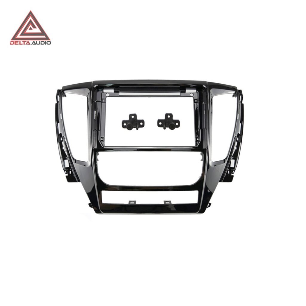 Consola Mitsubishi Montero Sport 2021 a 2024 - 10 (Negro Brillante)